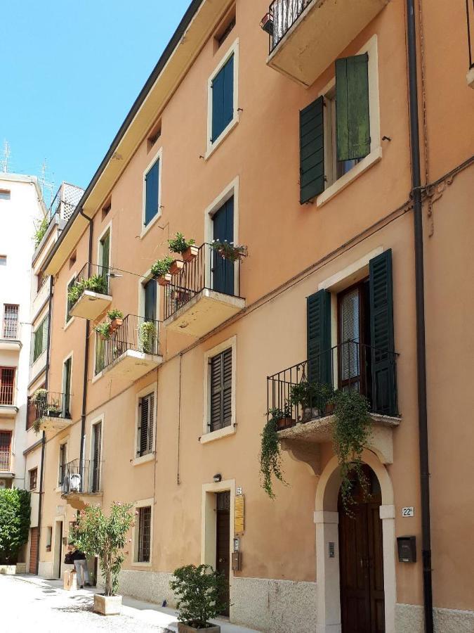 Casa Myriam Apartment Verona Bagian luar foto
